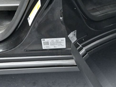 Used 2023 Chevrolet Traverse LS w/ Safety Package image 36