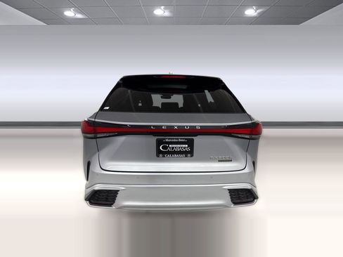 Used 2023 Lexus RX 500h F Sport w/ Cold Area Package AWD/4WD image 10