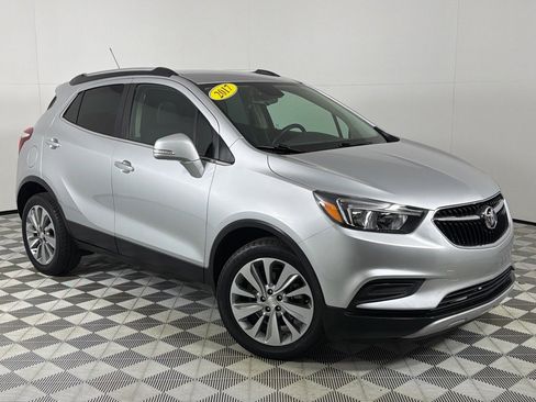 Used 2017 Buick Encore Preferred image 2