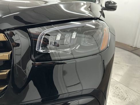 Used 2026 Mercedes-Benz GLS 450 4MATIC image 32