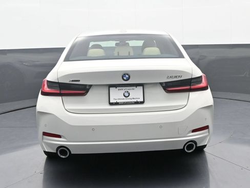 New 2025 BMW 330i xDrive Sedan w/ Convenience Package AWD/4WD image 6