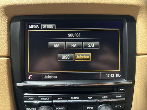 Used 2014 Porsche Boxster RWD image 27