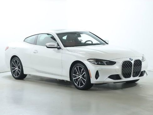Certified 2026 BMW 430i xDrive Coupe w/ Driving Assistance Package image 9