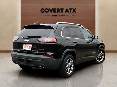 Used 2019 Jeep Cherokee Latitude Plus w/ Comfort/Convenience Group image 5