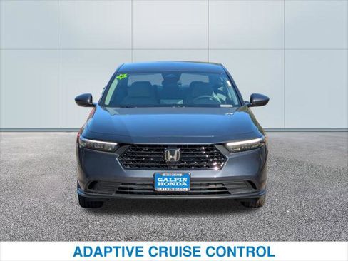 Used 2025 Honda Accord LX image 3