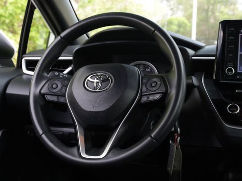 Used 2022 Toyota Corolla SE image 7