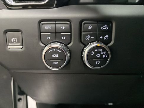 Certified 2022 GMC Sierra 1500 Denali Ultimate image 18