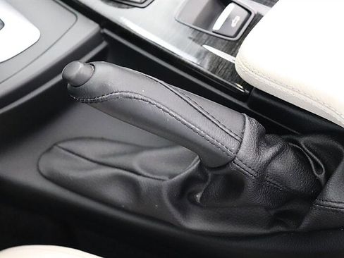 Used 2018 BMW 430i Convertible RWD image 38