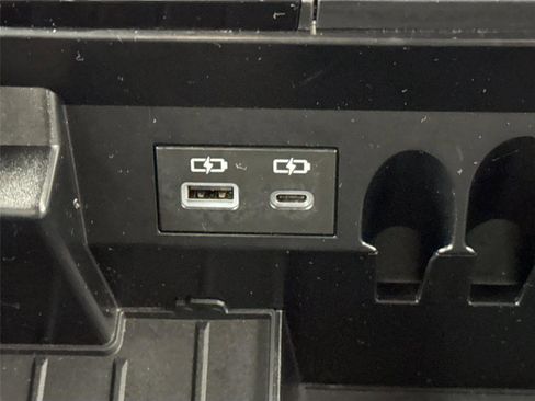 Certified 2025 Toyota Tundra SR5 image 32