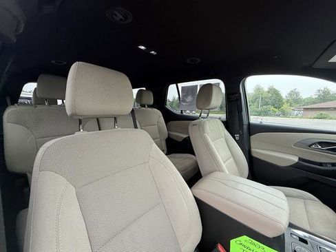 Used 2023 Chevrolet Traverse LS w/ Safety Package image 13