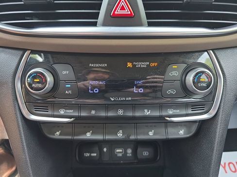 Used 2019 Hyundai Santa Fe FWD image 32