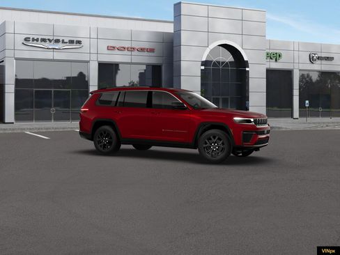 New 2026 Jeep Grand Cherokee L 2WD image 10