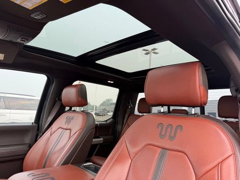 Used 2019 Ford F150 King Ranch w/ Equipment Group 601A Luxury AWD/4WD image 15