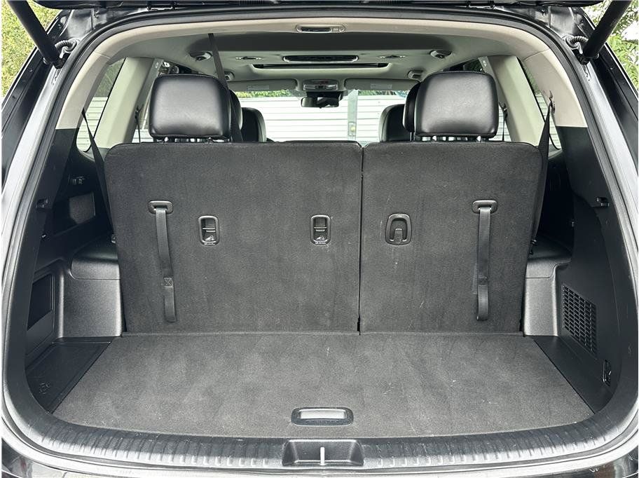 Used 2025 Kia Telluride S AWD/4WD image 32