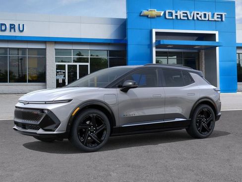 New 2026 Chevrolet Equinox EV RS image 2