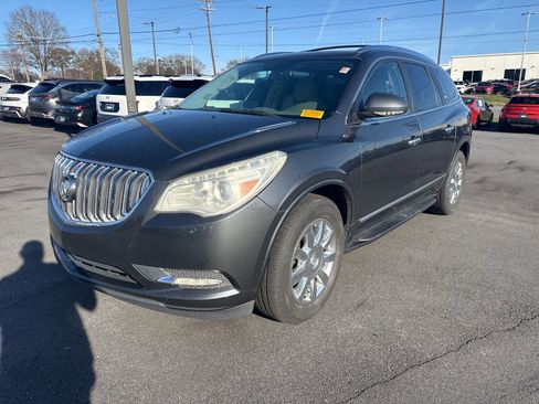 Used 2014 Buick Enclave Leather image 2