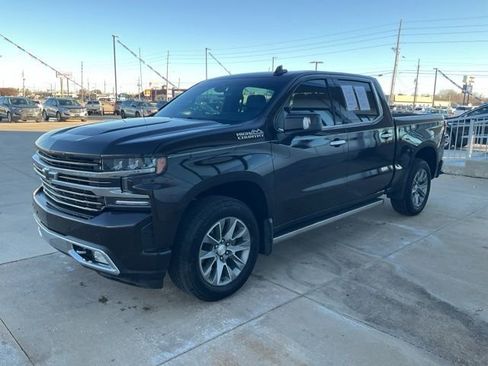 Used 2019 Chevrolet Silverado 1500 High Country w/ Technology Package image 39