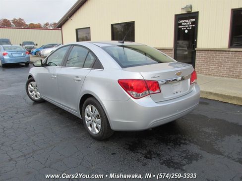 Used 2012 Chevrolet Cruze LS w/ Connectivity Package image 4