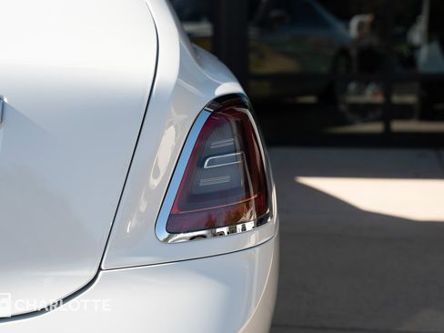 Used 2021 Rolls-Royce Ghost image 16