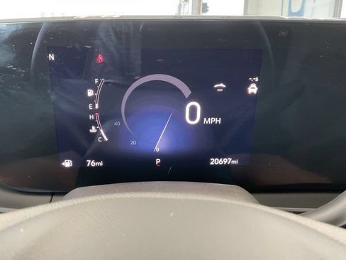 Used 2025 Buick Envista Avenir FWD image 13
