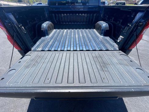 Used 2022 Chevrolet Silverado 1500 LT Trail Boss w/ LPO, Dark Essentials Package image 26