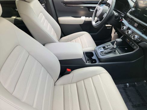 Certified 2026 Honda CR-V EX-L image 13