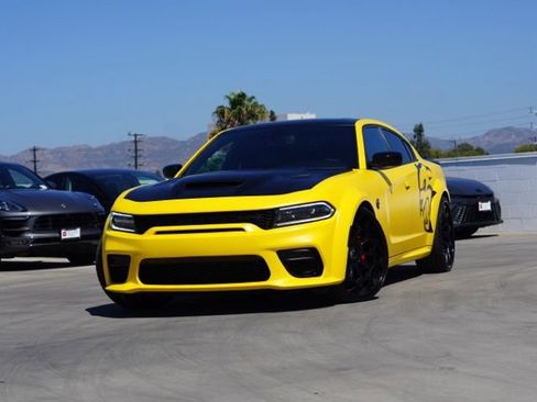 Used 2023 Dodge Charger SRT Hellcat w/ Harman/Kardon Audio Group RWD image 5