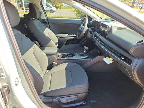New 2026 Kia K4 FWD image 7