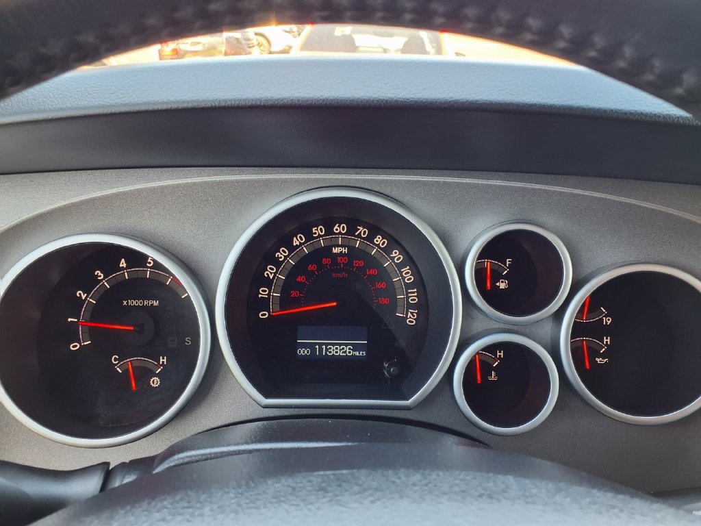 Used 2013 Toyota Sequoia Limited AWD/4WD image 30