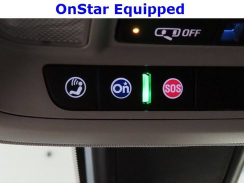 Used 2018 Chevrolet Malibu LT image 9