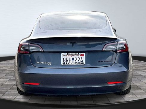 Used 2020 Tesla Model 3 Performance image 4