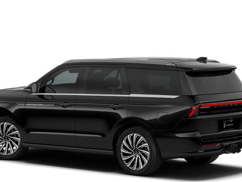 New 2026 Lincoln Navigator Black Label AWD/4WD image 25