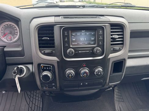 Used 2014 RAM 1500 Express AWD/4WD image 10