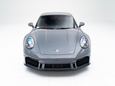 Certified 2025 Porsche 911 Carrera image 6