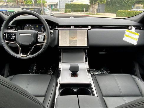 New 2026 Land Rover Range Rover Velar S image 7