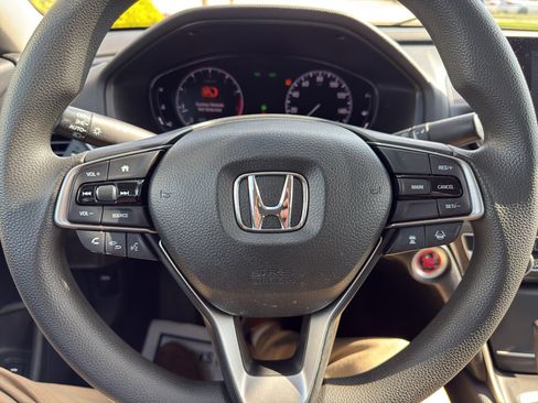 Used 2020 Honda Accord LX image 16
