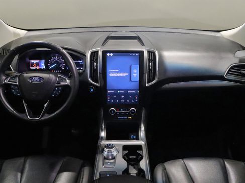 Used 2022 Ford Edge Titanium image 19