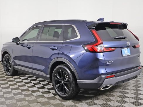 Used 2025 Honda CR-V Sport Touring image 11