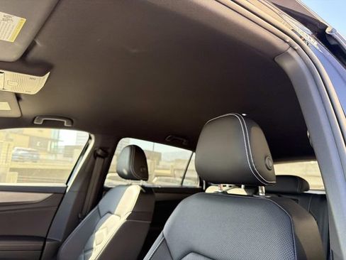 New 2026 Volkswagen Atlas Cross Sport SE FWD image 16