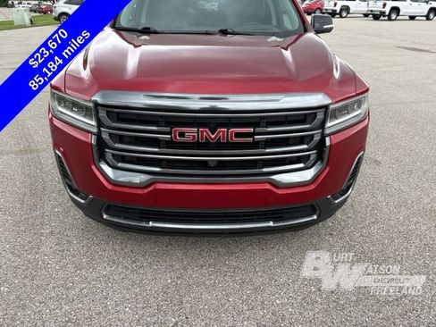 Used 2021 GMC Acadia AT4 w/ Technology Package AWD/4WD image 9