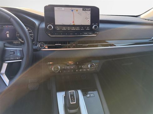 Used 2023 Mitsubishi Outlander SEL image 22