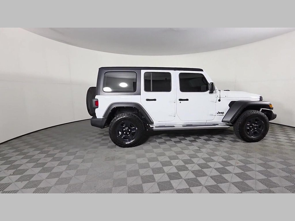 Used 2022 Jeep Wrangler Unlimited Sport AWD/4WD image 36