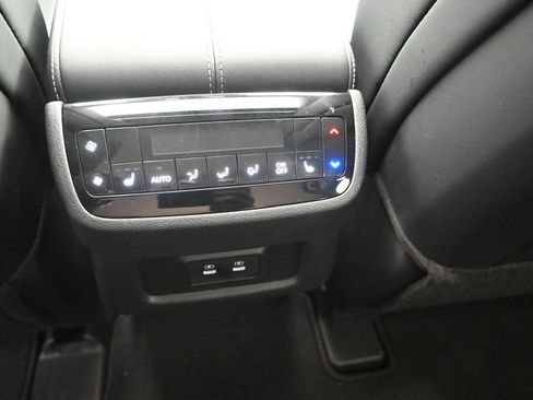 Certified 2026 INFINITI QX60 Luxe w/ Cargo Package FWD image 19