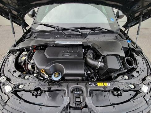 Used 2026 Land Rover Range Rover Evoque Dynamic SE image 9