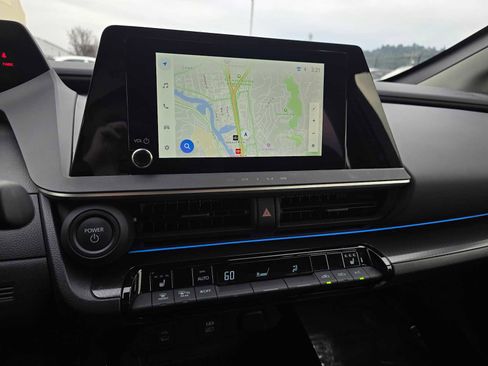 Used 2026 Toyota Prius Plug-In Hybrid image 27