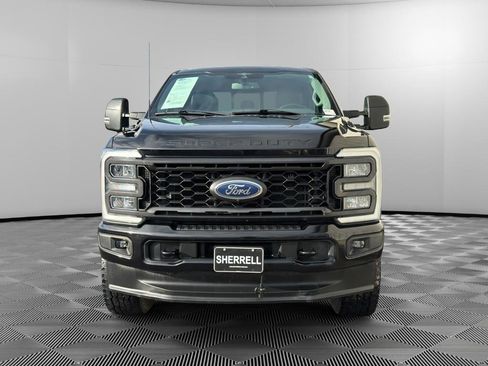 Used 2023 Ford F250 Lariat w/ Sport Appearance Package image 2