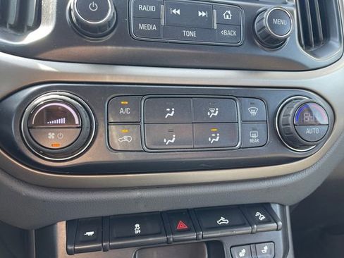 Used 2018 Chevrolet Colorado Z71 image 26