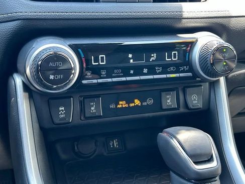 Used 2025 Toyota RAV4 XLE Premium w/ Weather Package AWD/4WD image 32