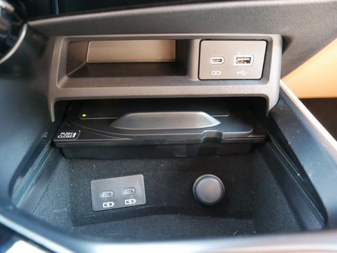 Used 2025 Lexus NX 450h+ AWD w/ Towing Package (2000 Lbs) image 33
