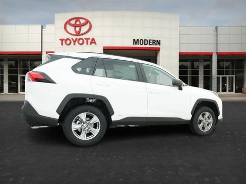 New 2025 Toyota RAV4 LE image 23